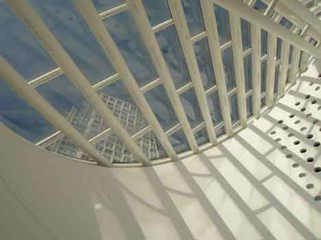 Looking up at the Moma San Francisco ceiling